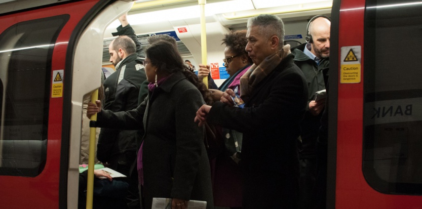 Il insulte un homme dans le métro… et le retrouve à un entretien d’embauche