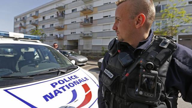 2 600 caméras-piétons pour les forces de l’ordre