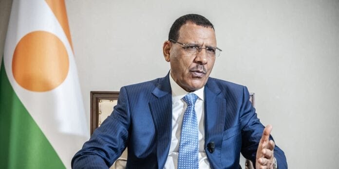 Niger : le président Mohamed Bazoum retenu par la garde présidentielle